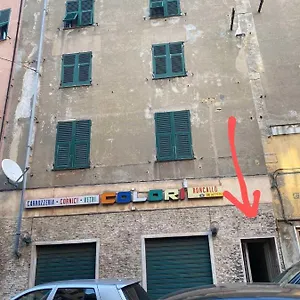 Una Stanza In Un Genua