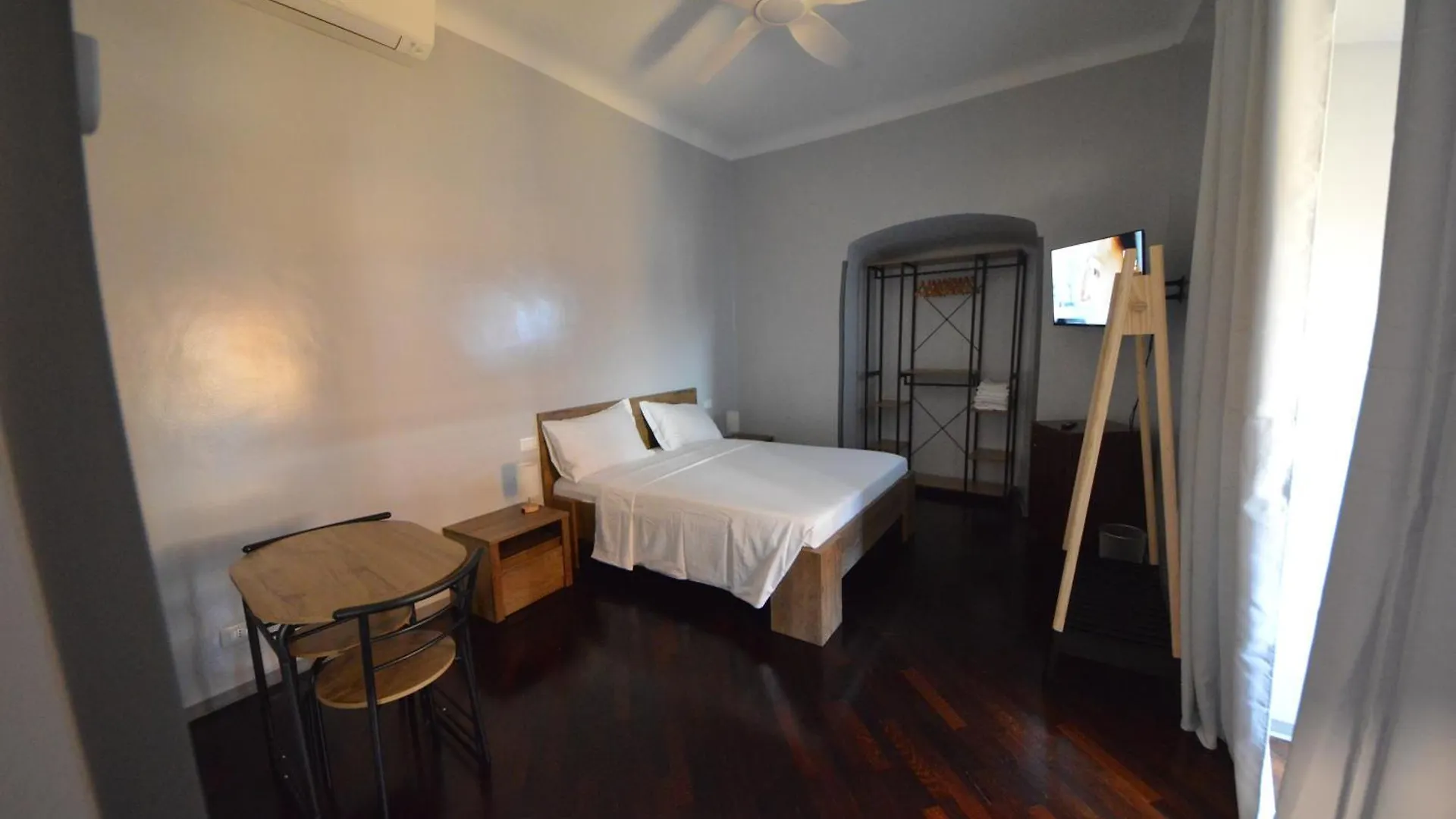 Guest house Mami Affittacamere Genoa Italy